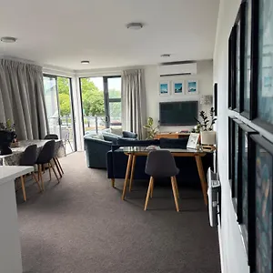Bealey Avenue Apartment, 2 Bedroom Apartment, Christchurch